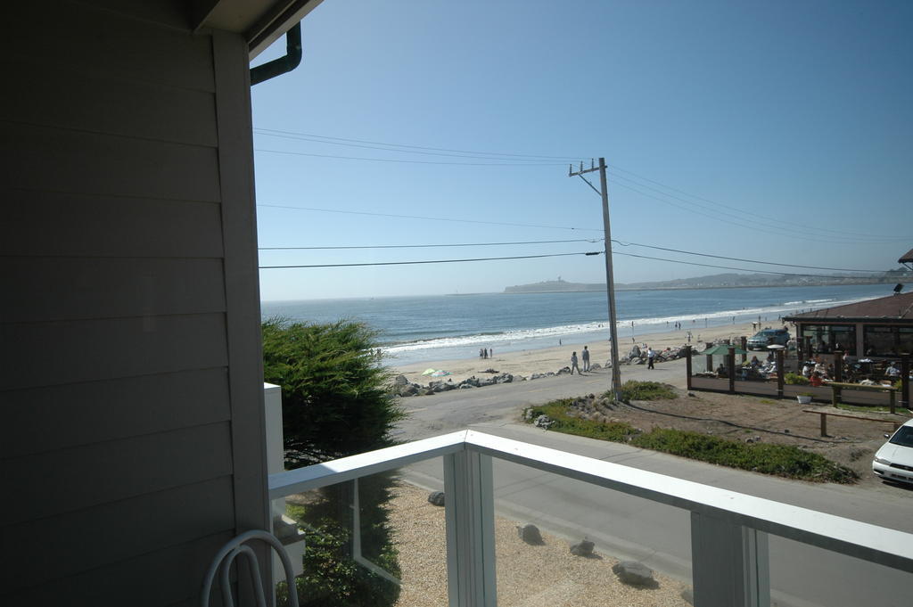The Oceanfront Stay On Miramarbeach Hmb El Granada Номер фото